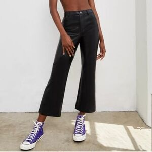 Aritzia Sunday Best Gabby Vegan Leather Black Pant Size 4